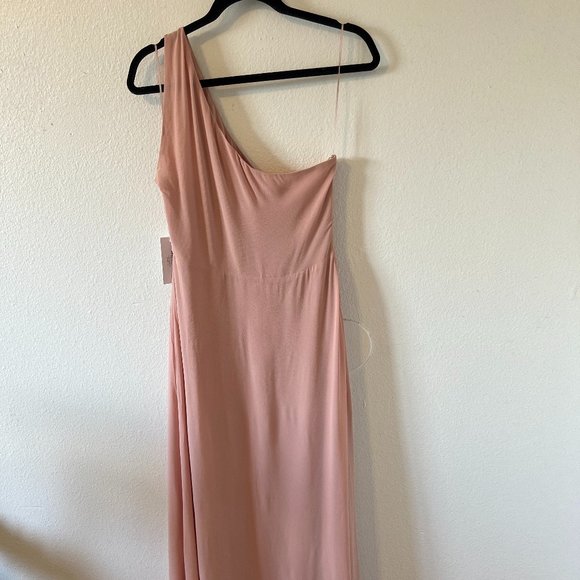 Reformation Evelyn Dress in Blush - NWT - Picture 5 of 8
